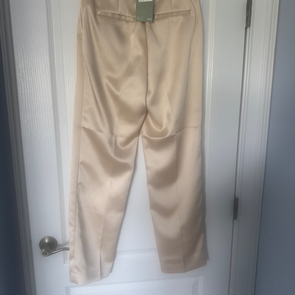 2 piece H&M satin pant set - Picture 2 of 5